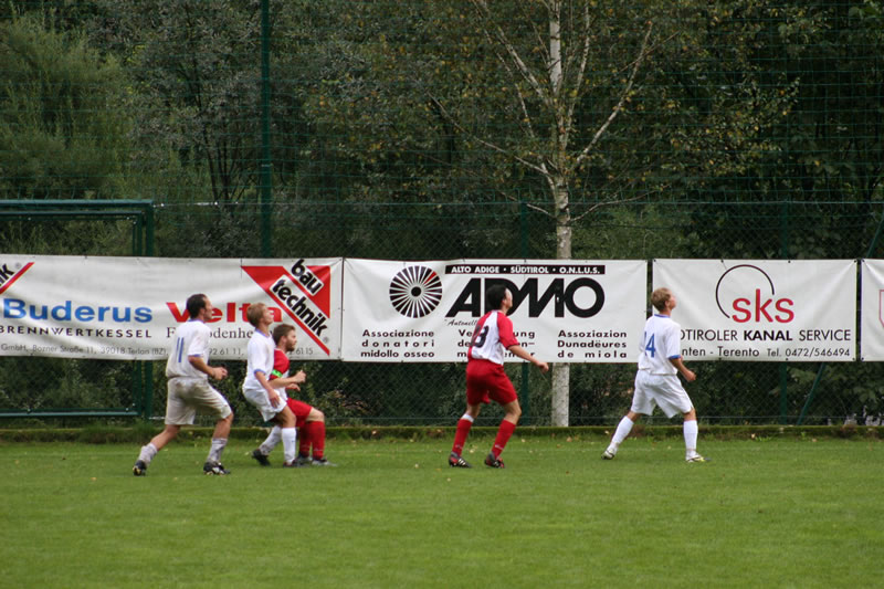 gal/Saison2008-2009- Pokal 1. Runde Hinspiel: Vintl - SV Reischach/2008-08-24 SVR gg. Vintl - Pokalhinspiel 418.jpg